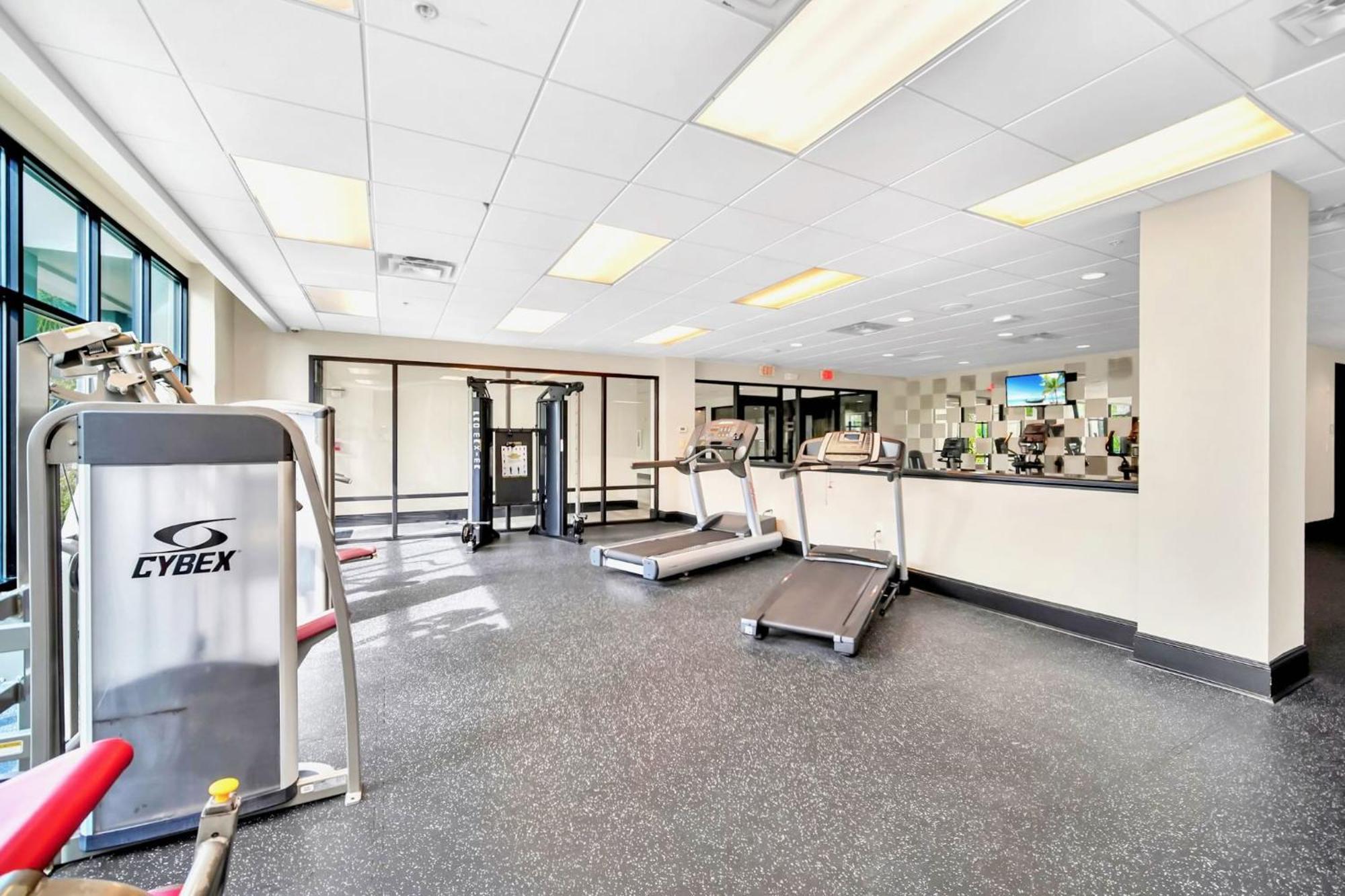 Ferienhaus Upscale 3br Near - Pool And Hot Tub! Orlando